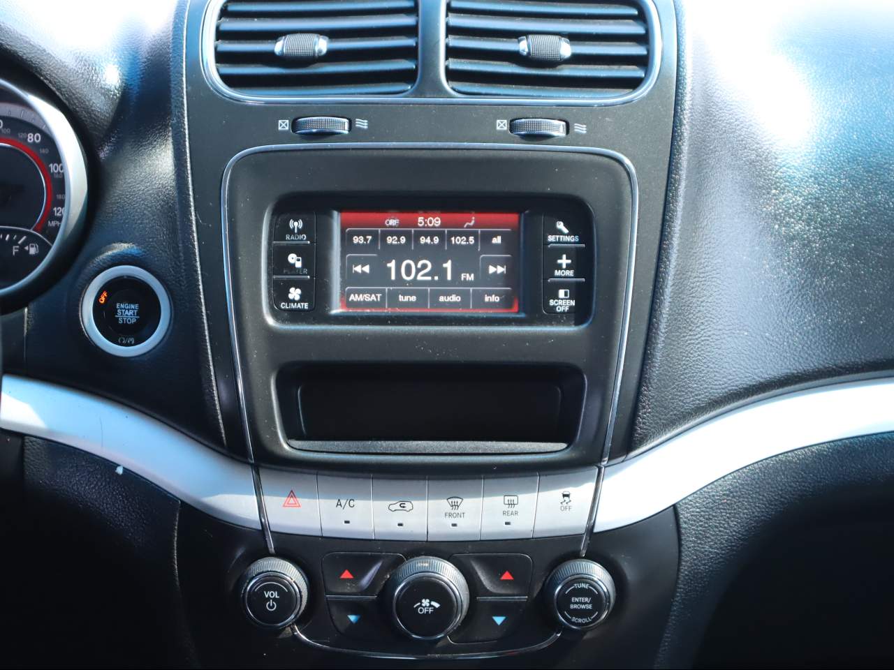 2019 Dodge Journey SE