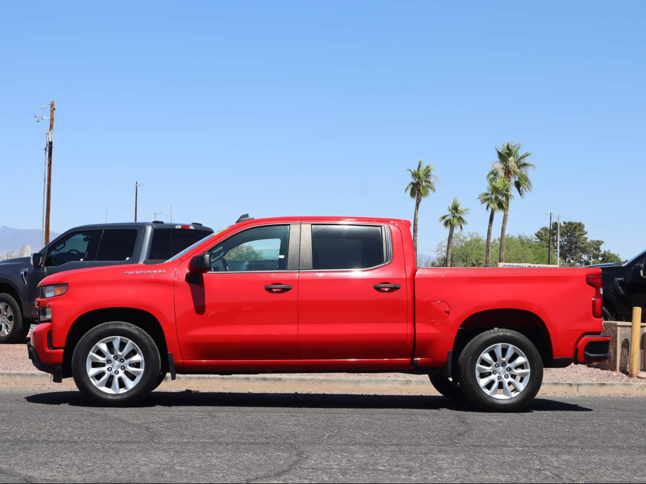 2022 Chevrolet Silverado 1500 Limited Custom Crew Cab