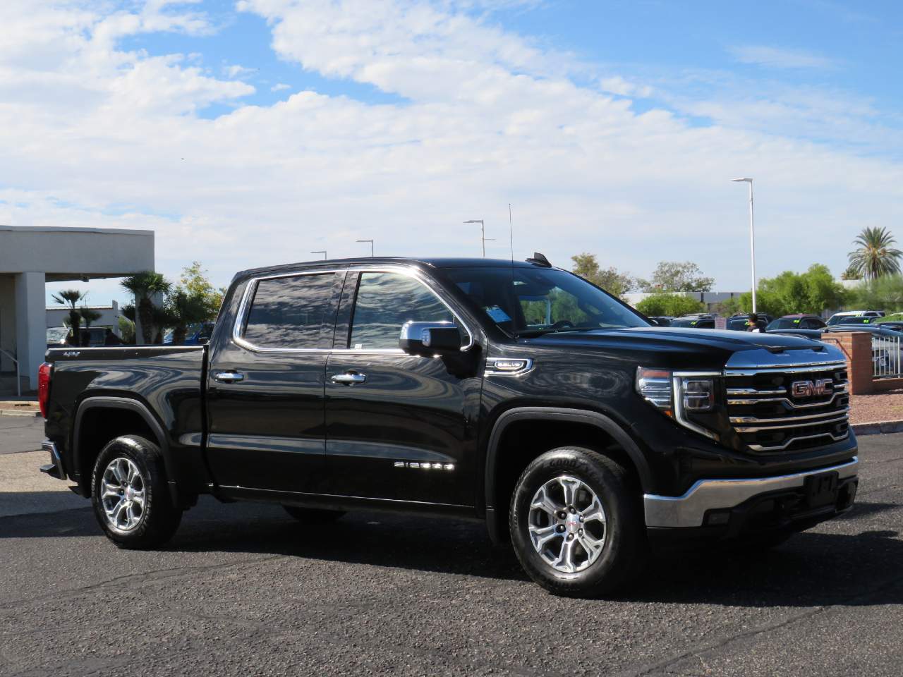 2025 GMC Sierra 1500 SLT Crew Cab