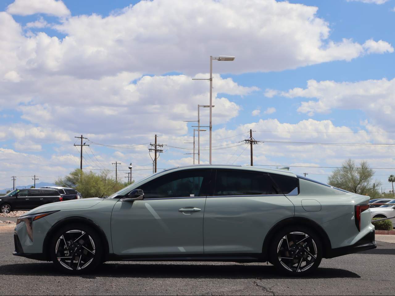 2025 Kia K4 GT-Line