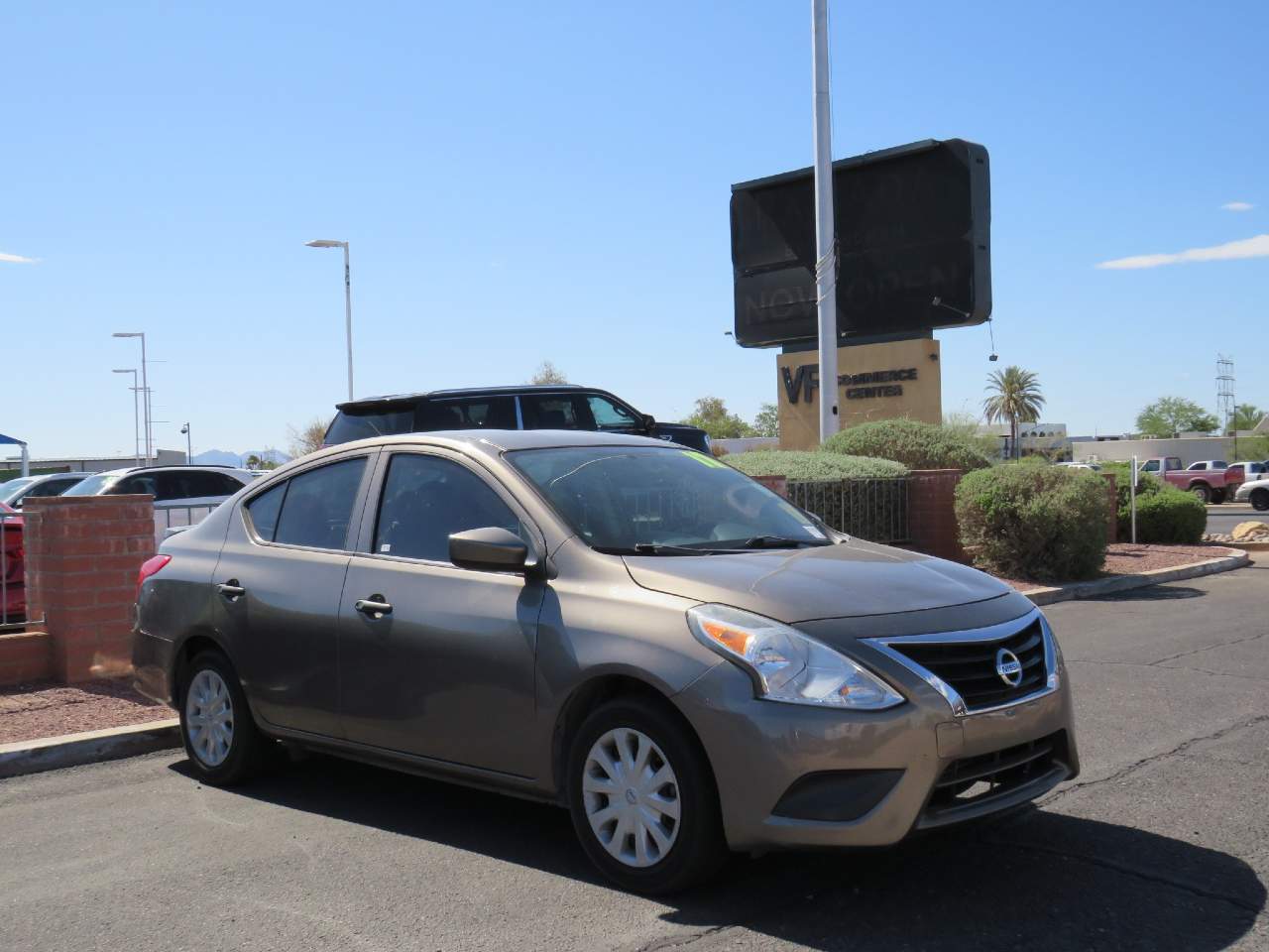 2017 Nissan Versa 1.6 S Plus