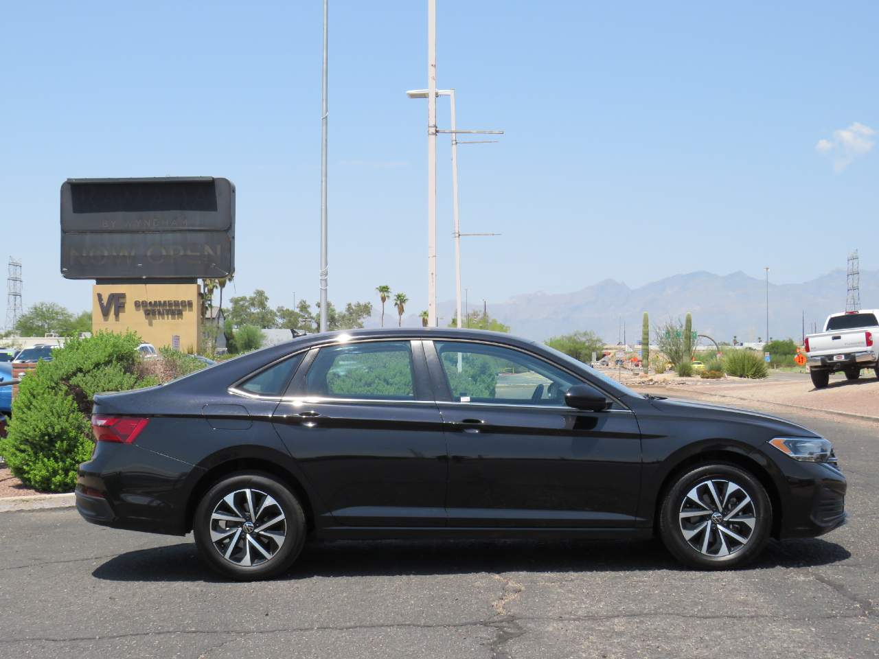 2024 Volkswagen Jetta S