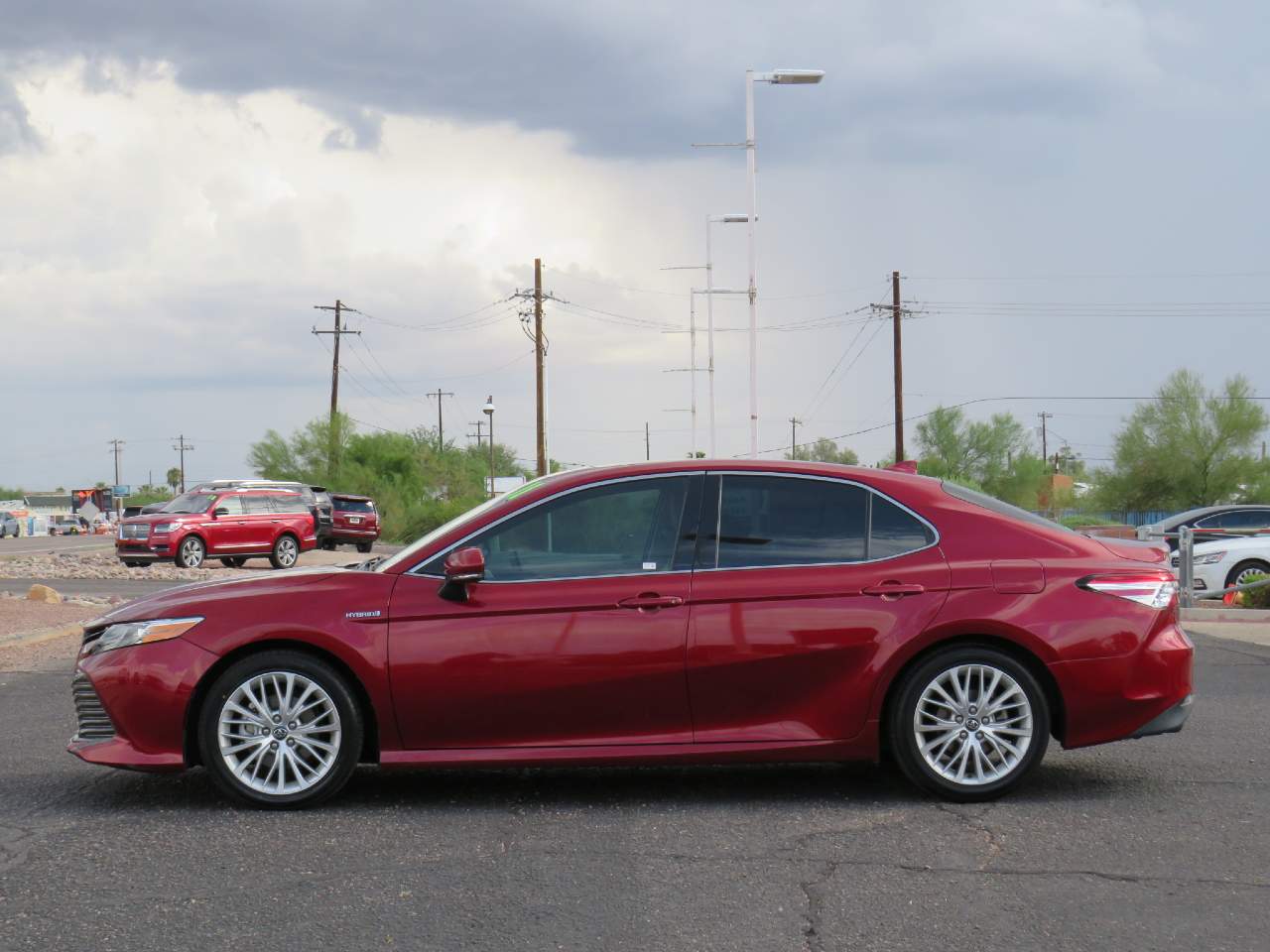 2018 Toyota Camry Hybrid XLE