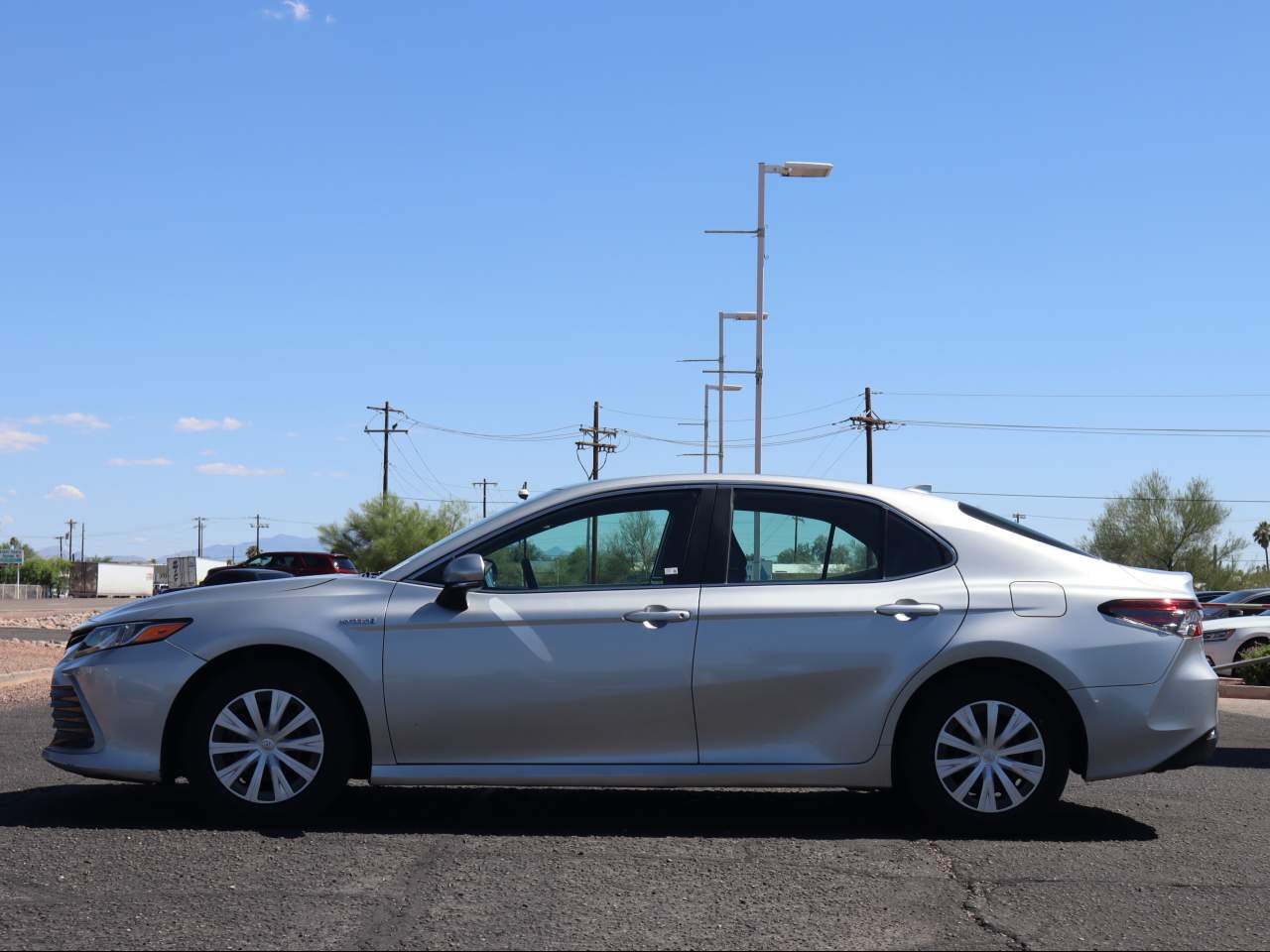 2021 Toyota Camry Hybrid LE