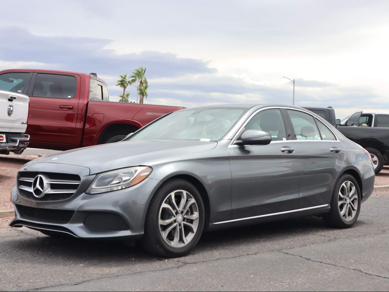 2017 Mercedes-Benz C-Class C300's photo