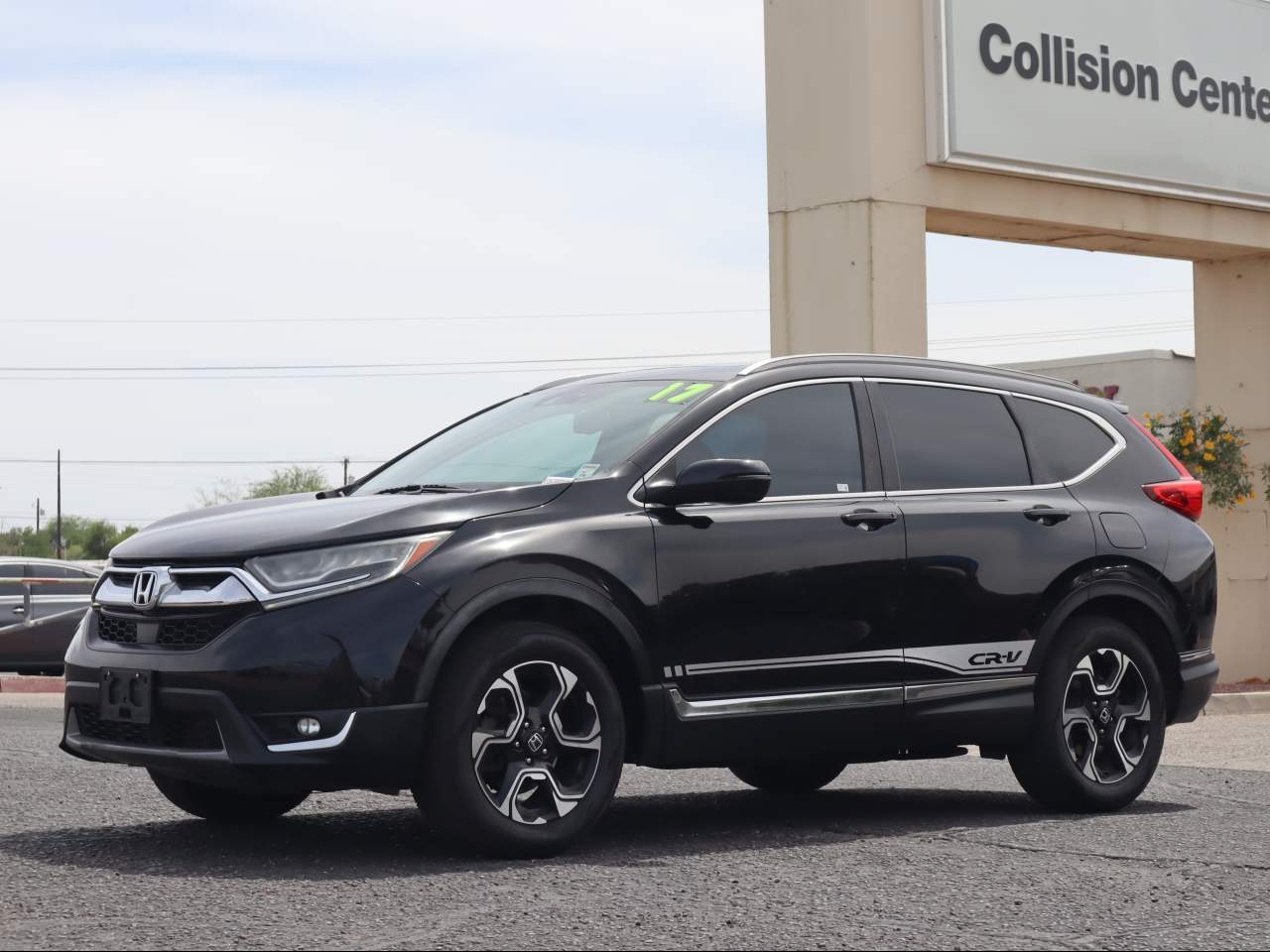2017 Honda CR-V Touring AWD's photo