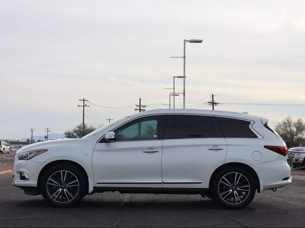 2019 INFINITI QX60 Luxe