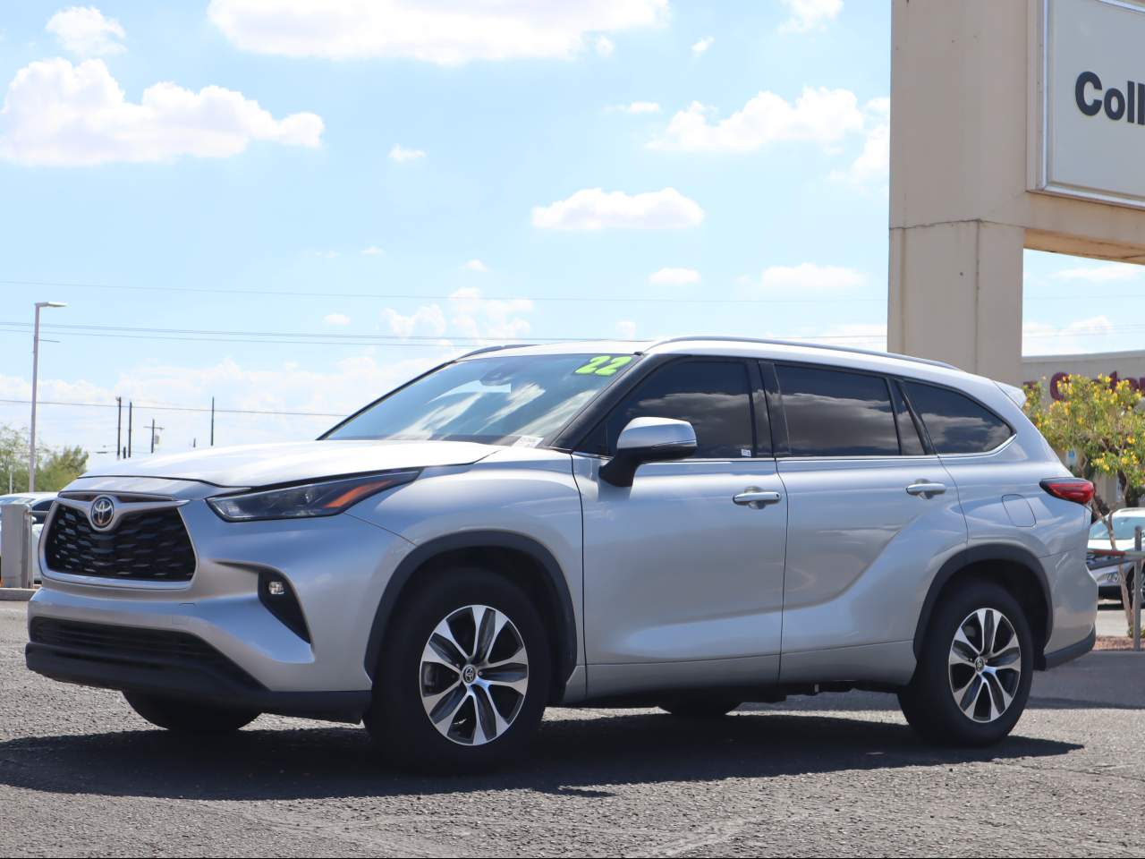 2022 Toyota Highlander XLE