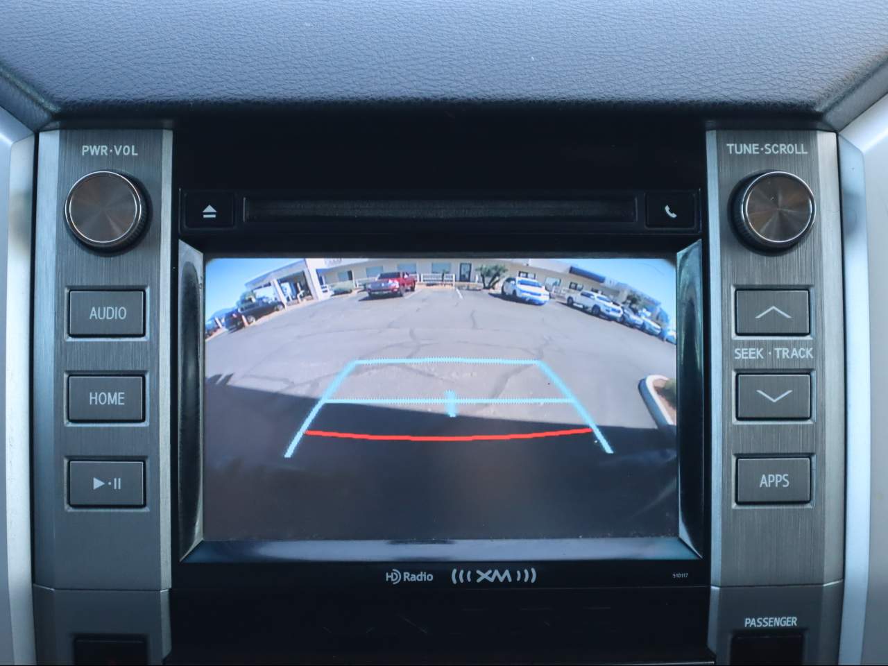 2017 Toyota Tundra SR5 photo 2