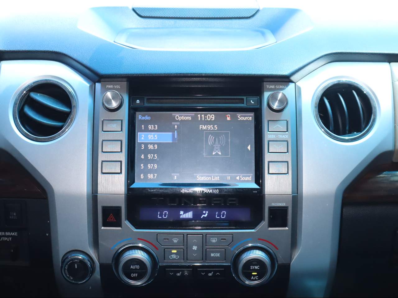 2017 Toyota Tundra Limited - Photo 14