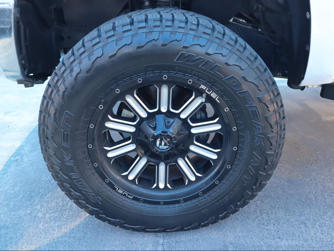 2017 Toyota Tundra Limited - Photo 6
