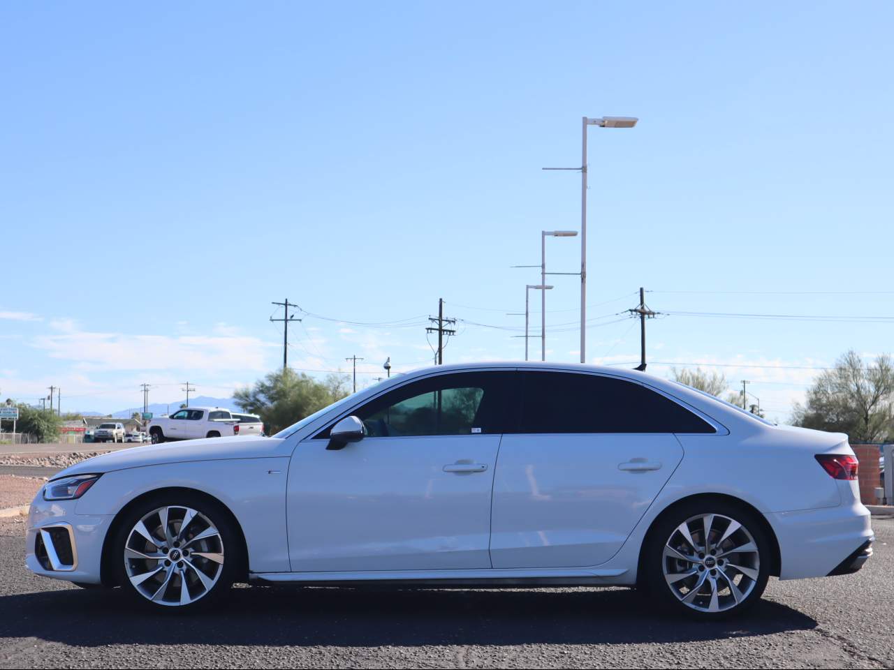 2022 Audi A4 quattro S line Prem Plus 45 TFSI