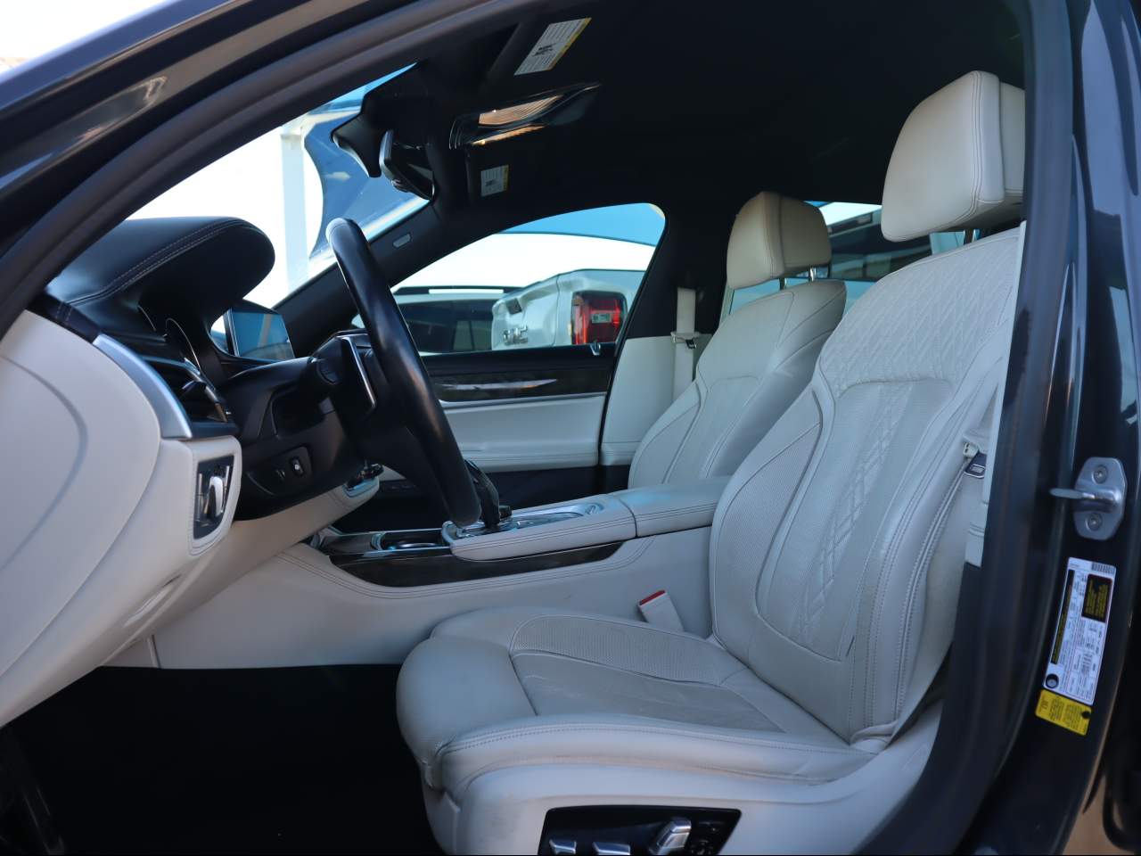 Image of 2019 BMW 7-Series