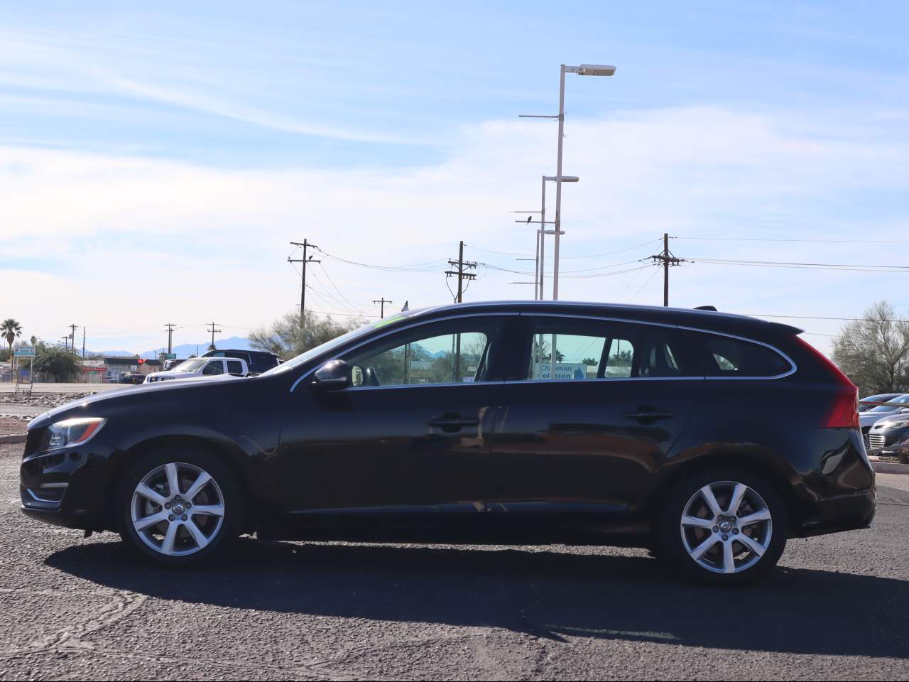 2016 Volvo V60 T5 Drive-E Platinum