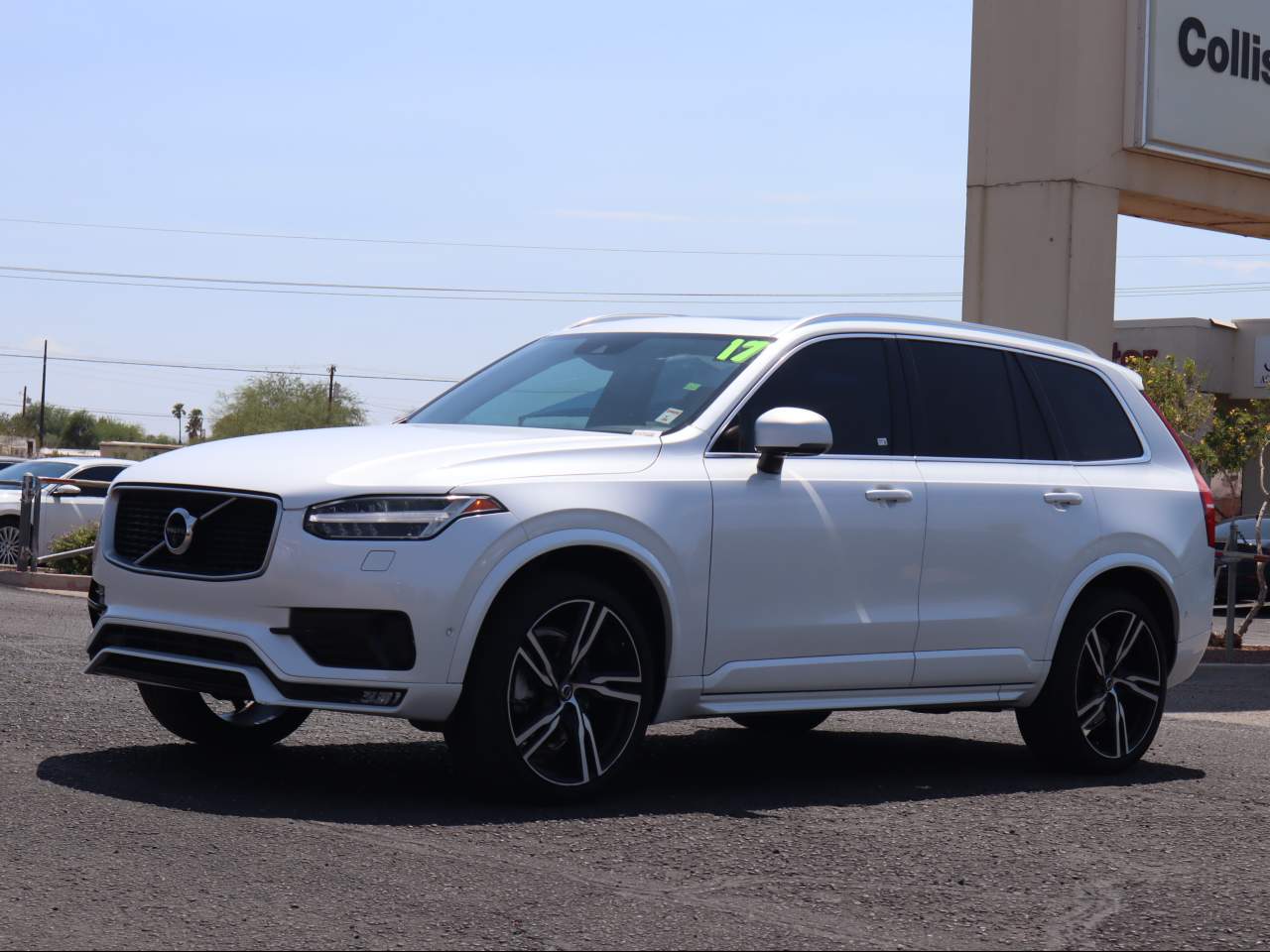 2017 Volvo XC90 T5 R-Design