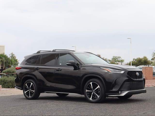 2022 Toyota Highlander XSE