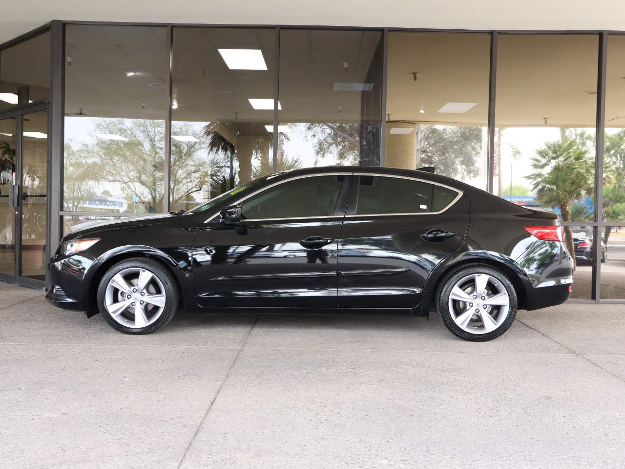 2014 Acura ILX 2.0L w/Tech