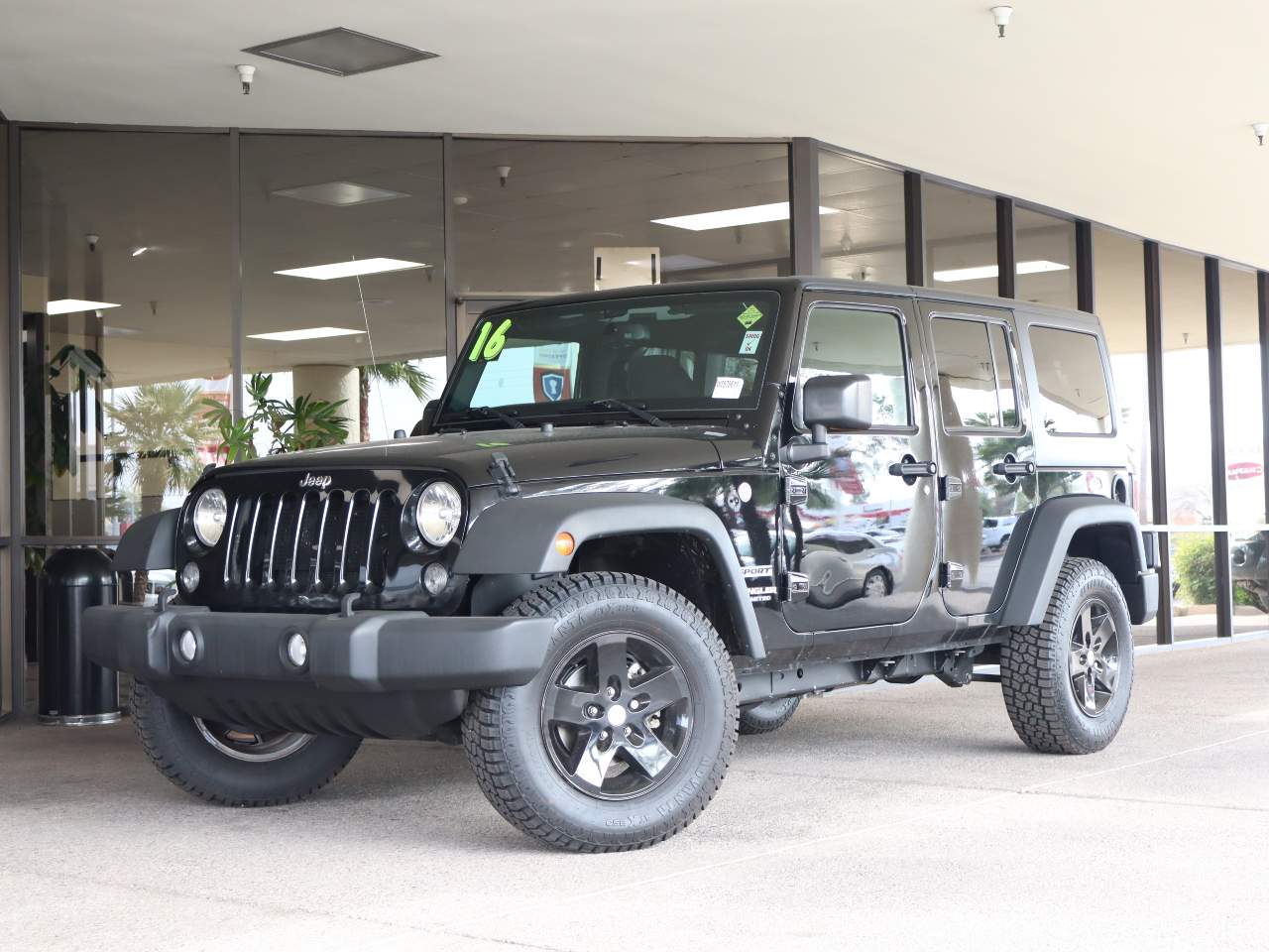 2016 Jeep Wrangler Unlimited Sport S's photo