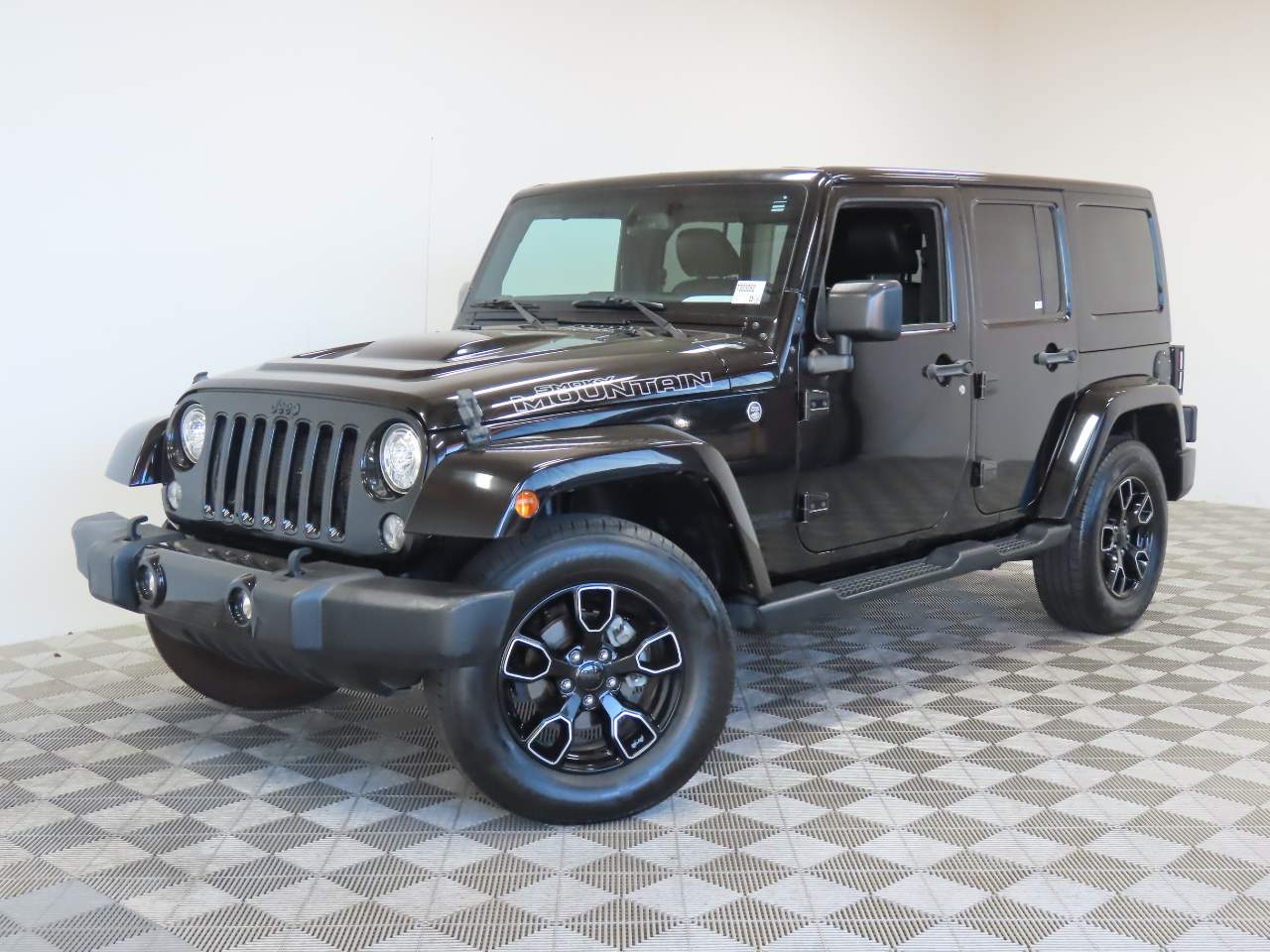 2017 Jeep Wrangler Unlimited Smoky Mountain