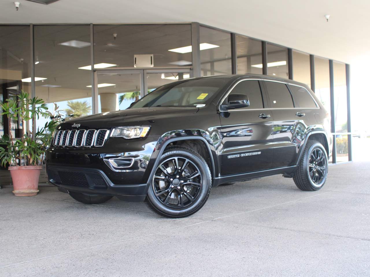 2022 Jeep Grand Cherokee WK Laredo E