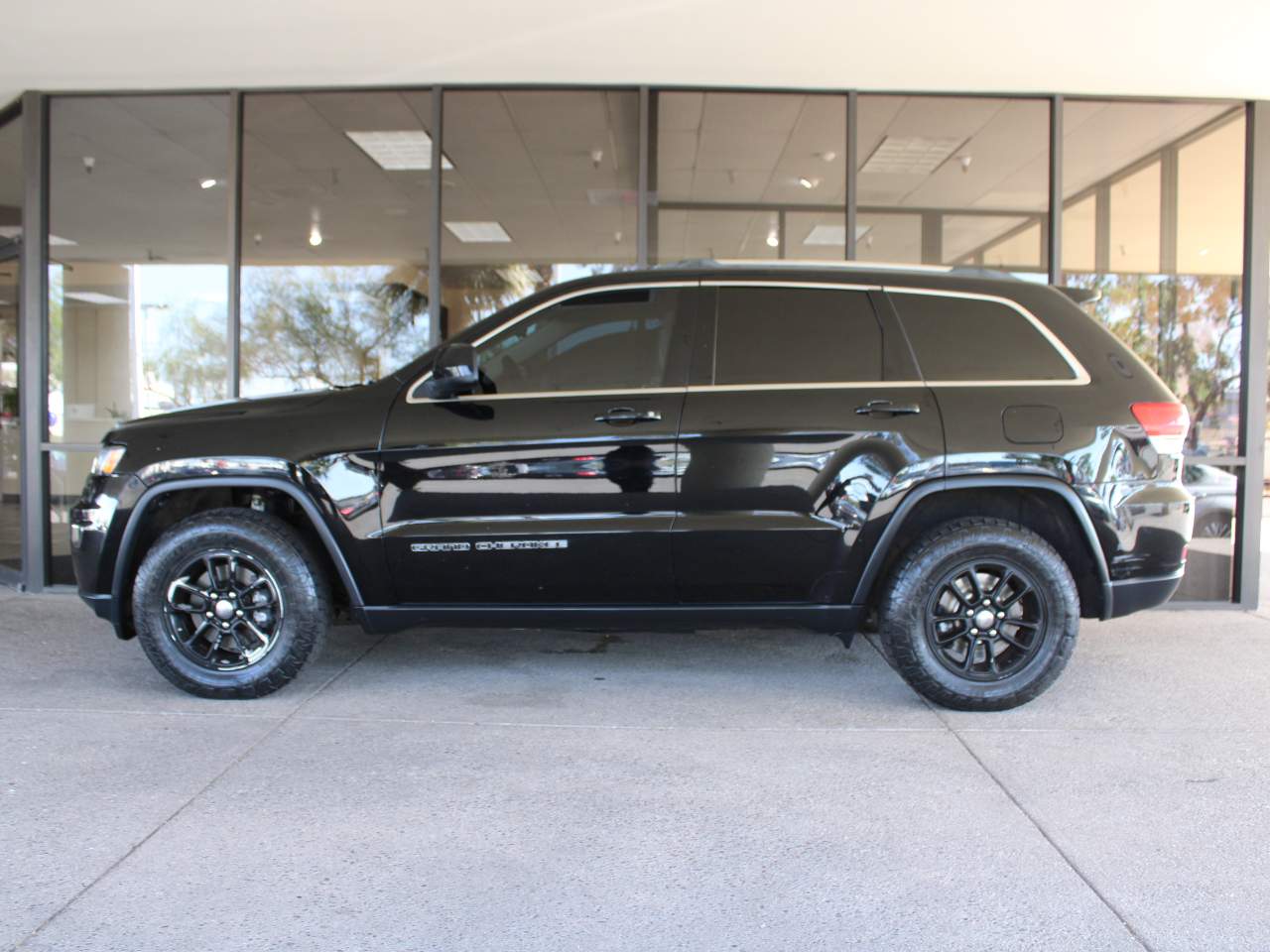 2018 Jeep Grand Cherokee Laredo