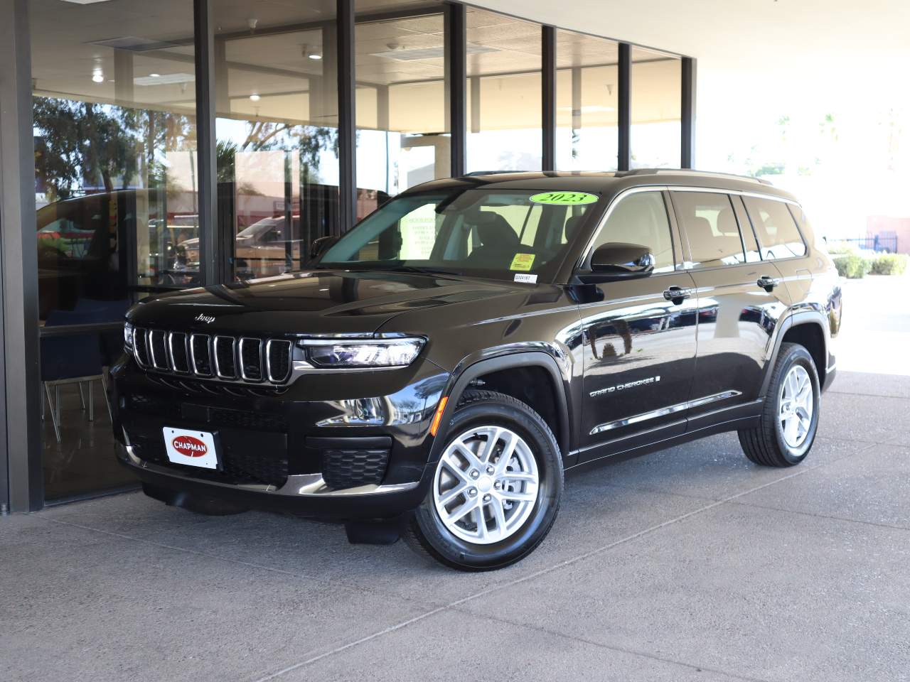 2023 Jeep Grand Cherokee L Laredo