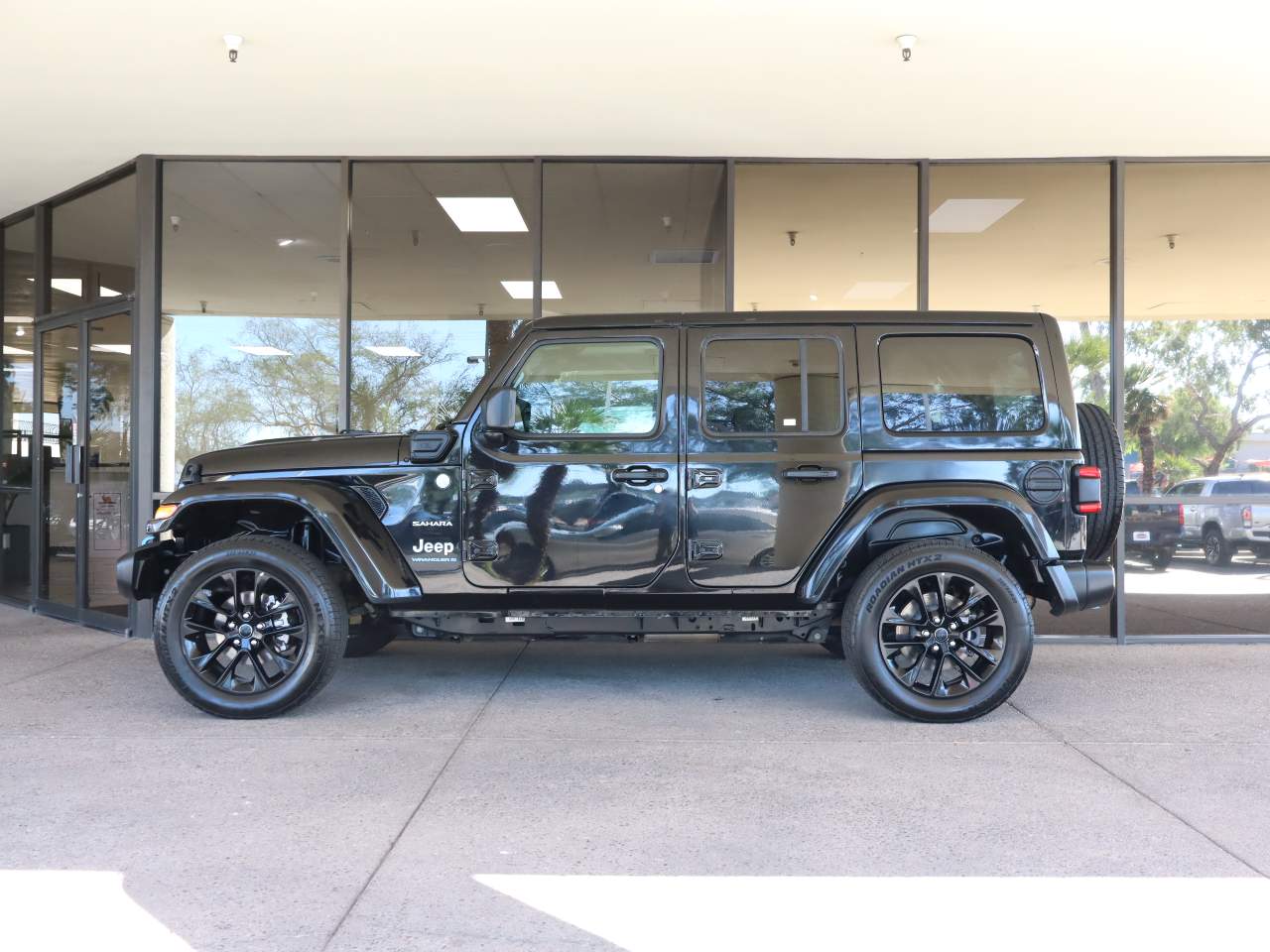 2024 Jeep Wrangler Sahara 4xe