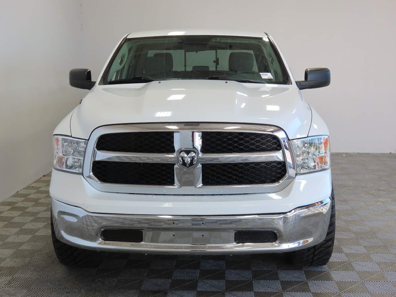 2019 Ram 1500 Classic SLT Crew Cab
