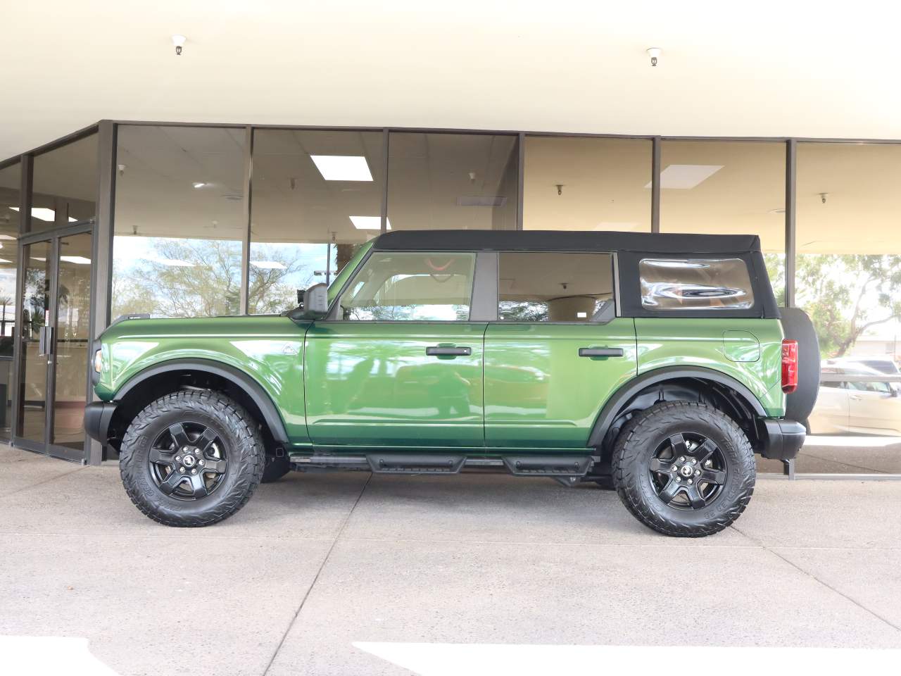 2024 Ford Bronco Black Diamond