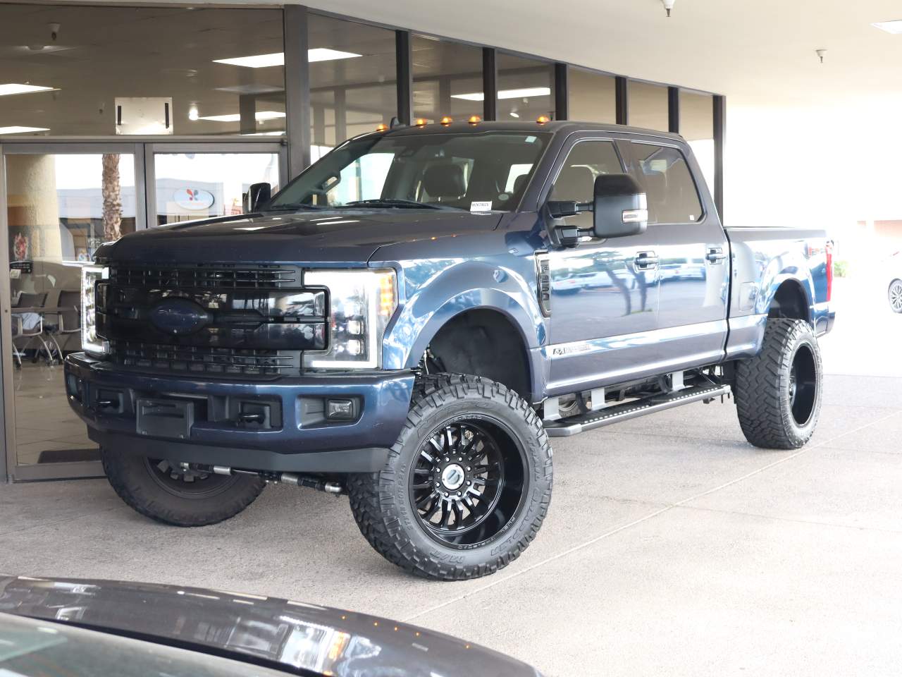 2019 Ford F-250 Super Duty Lariat Crew Cab
