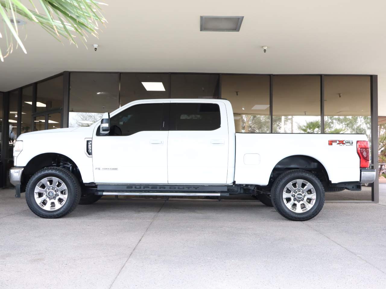 2021 Ford F-250 Super Duty Lariat Crew Cab