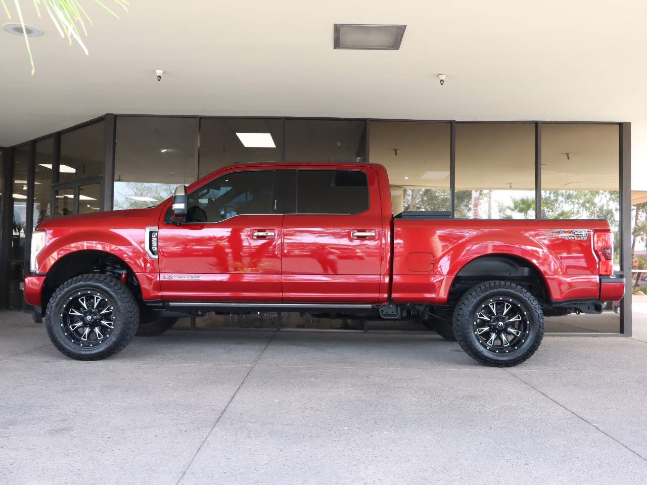 2017 Ford F-250 Super Duty Platinum Crew Cab