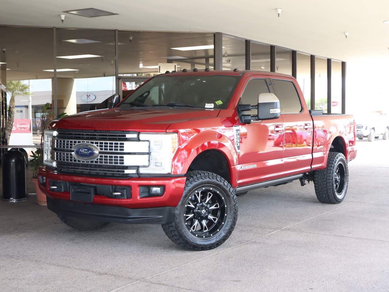 2017 Ford F-250 Super Duty Platinum Crew Cab