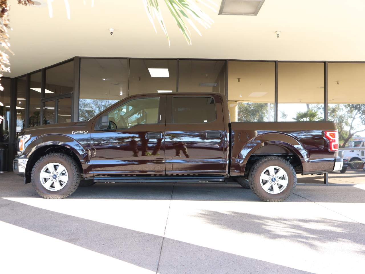 2019 Ford F-150 XLT Crew Cab