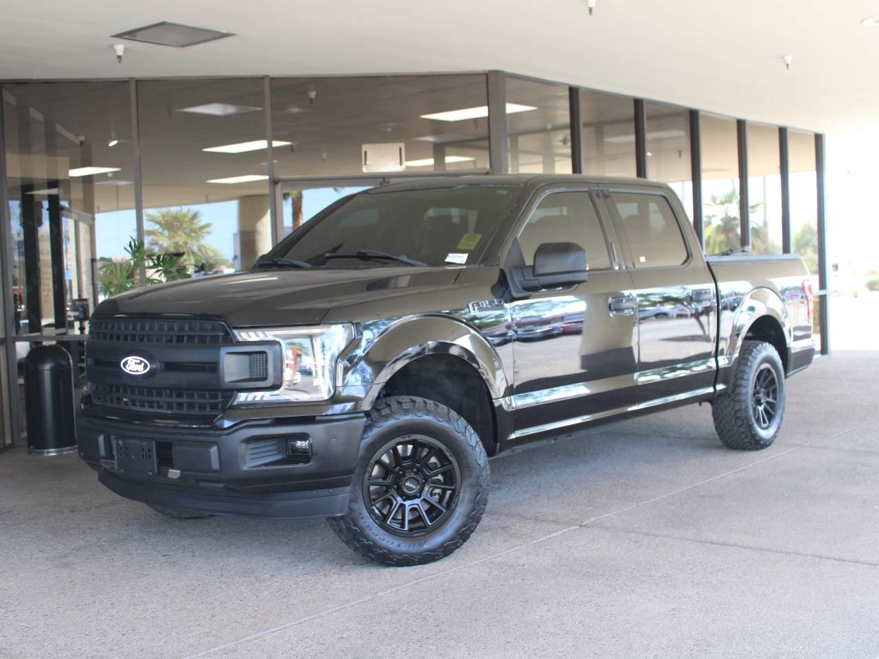 2018 Ford F-150 XLT Crew Cab