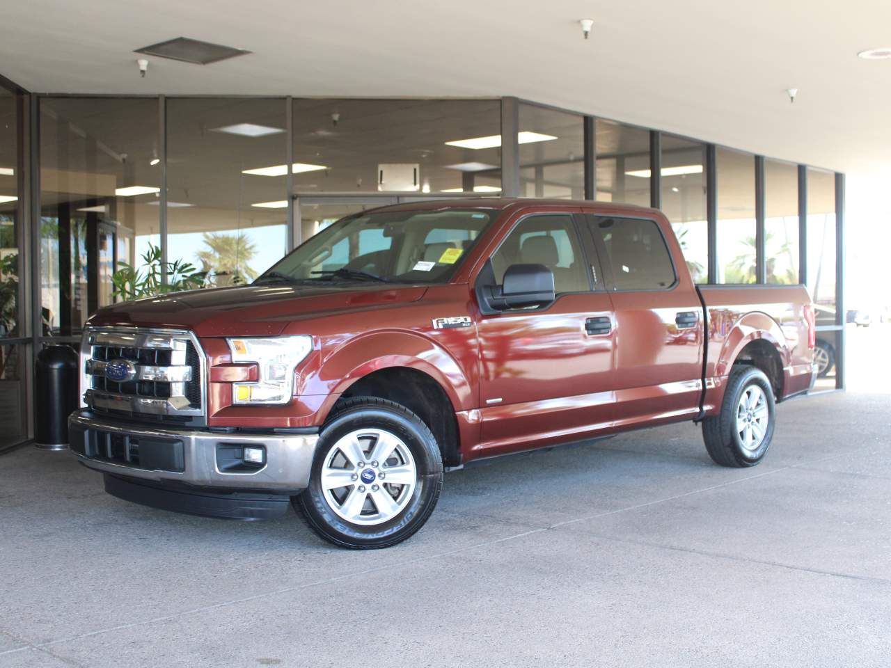 2016 Ford F-150 XLT Crew Cab