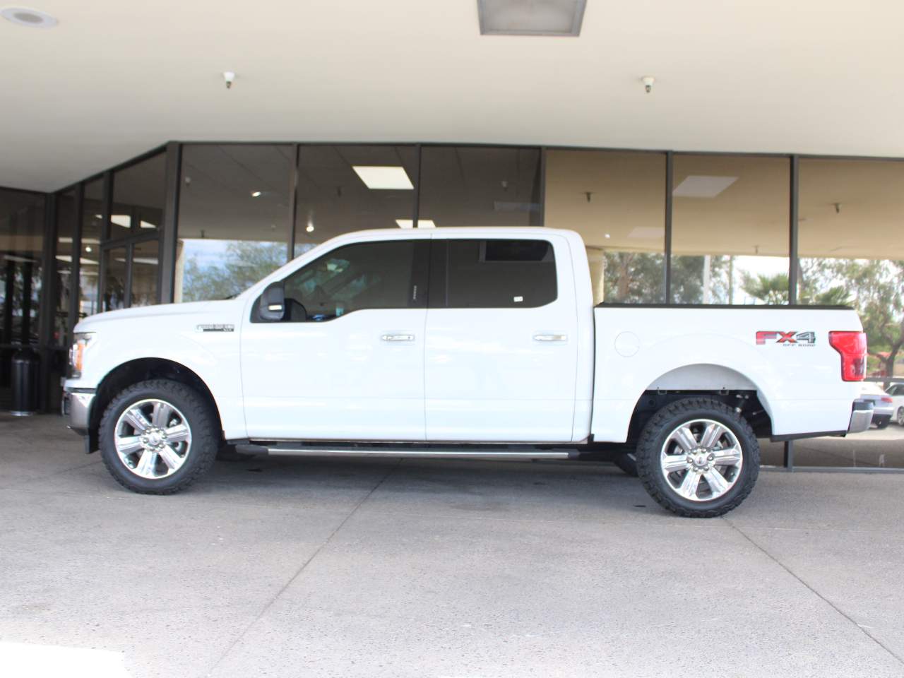 2020 Ford F-150 XLT Crew Cab