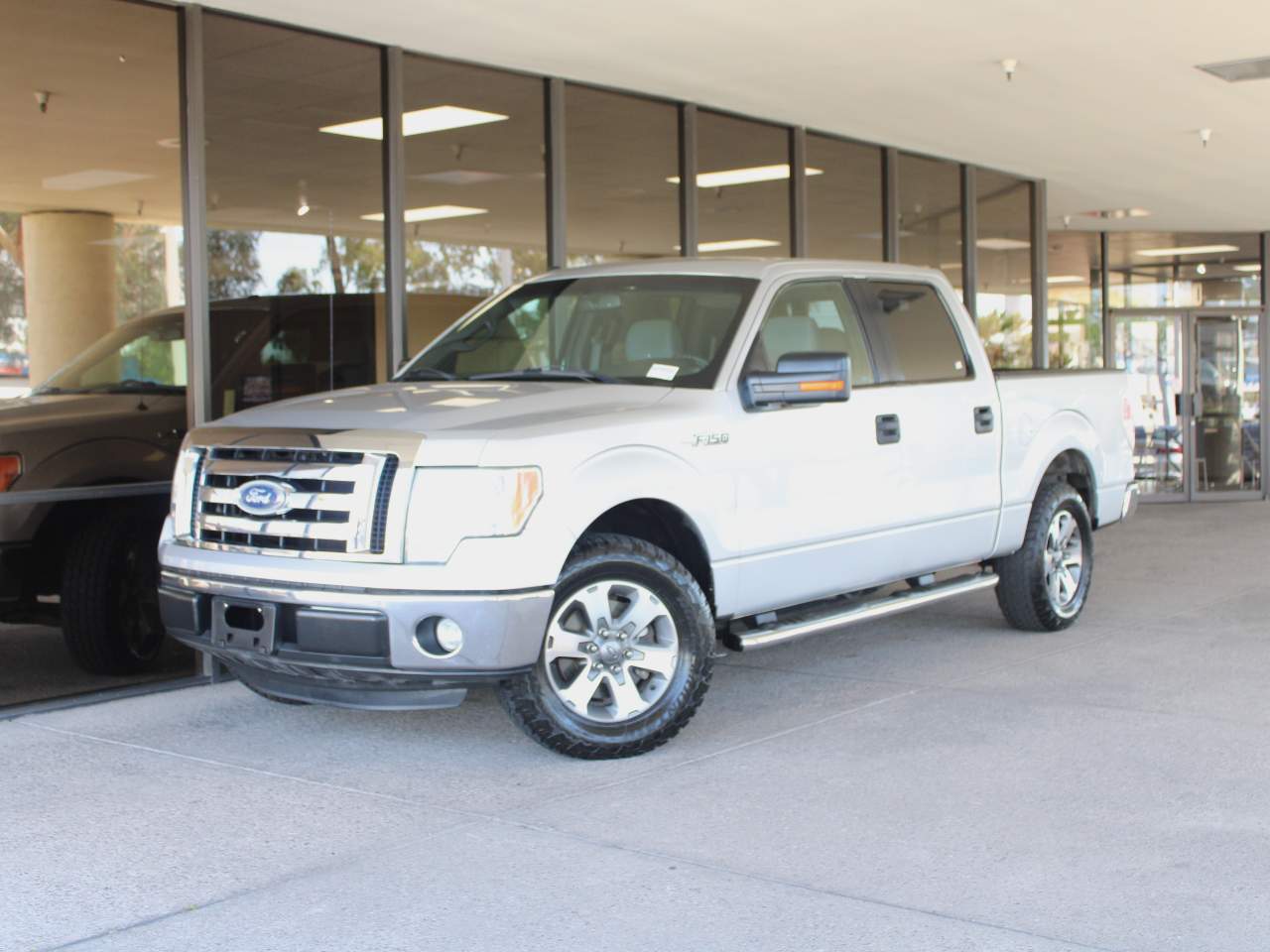 2011 Ford F-150 XLT Crew Cab