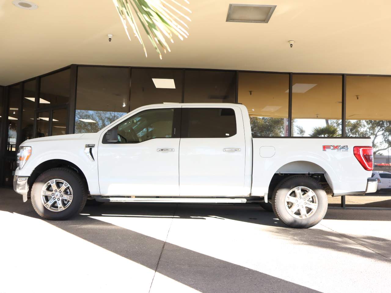 2022 Ford F-150 XLT Crew Cab