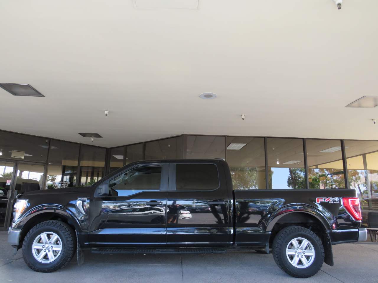 2021 Ford F-150 XLT Crew Cab