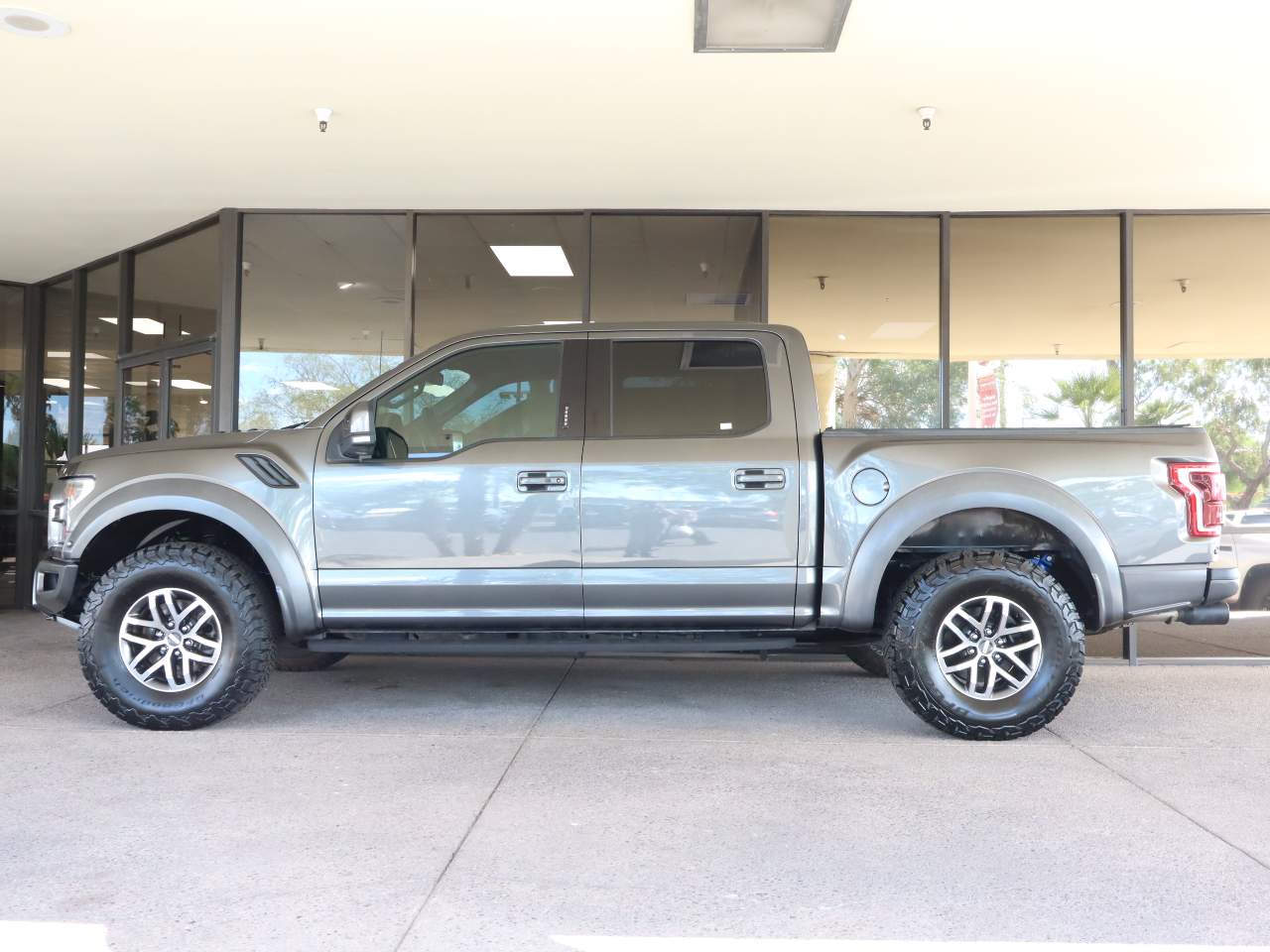 2018 Ford F-150 Raptor Crew Cab