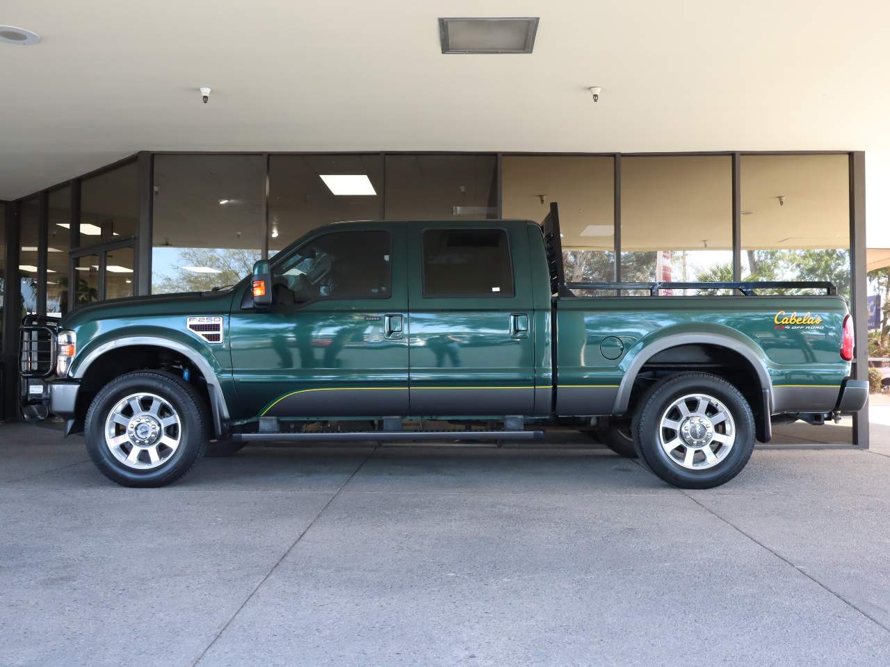 2009 Ford F-250 Super Duty Cabelas FX4 Crew Cab