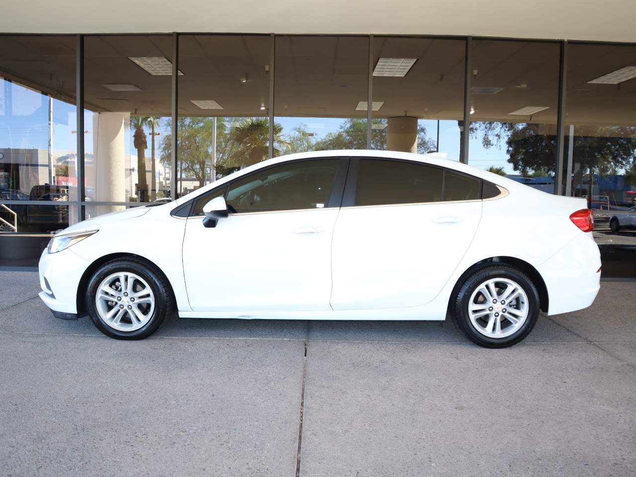 2017 Chevrolet Cruze LT Auto