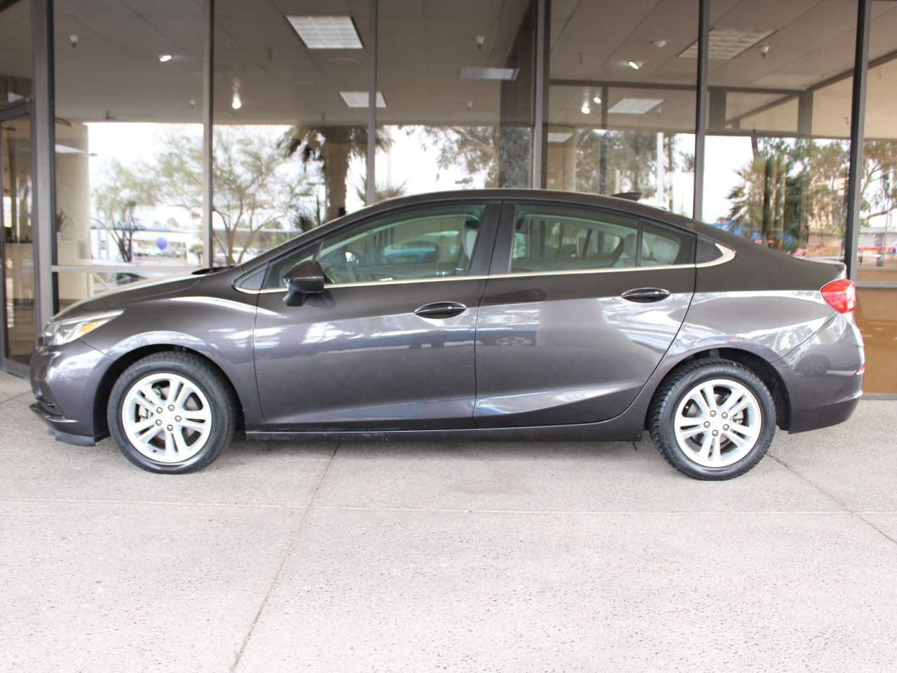 2017 Chevrolet Cruze LT Auto