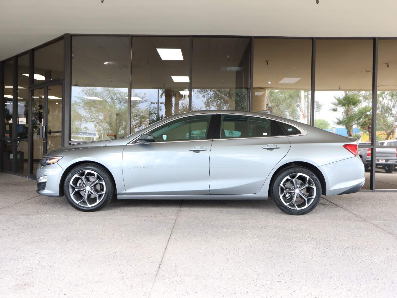2024 Chevrolet Malibu LT