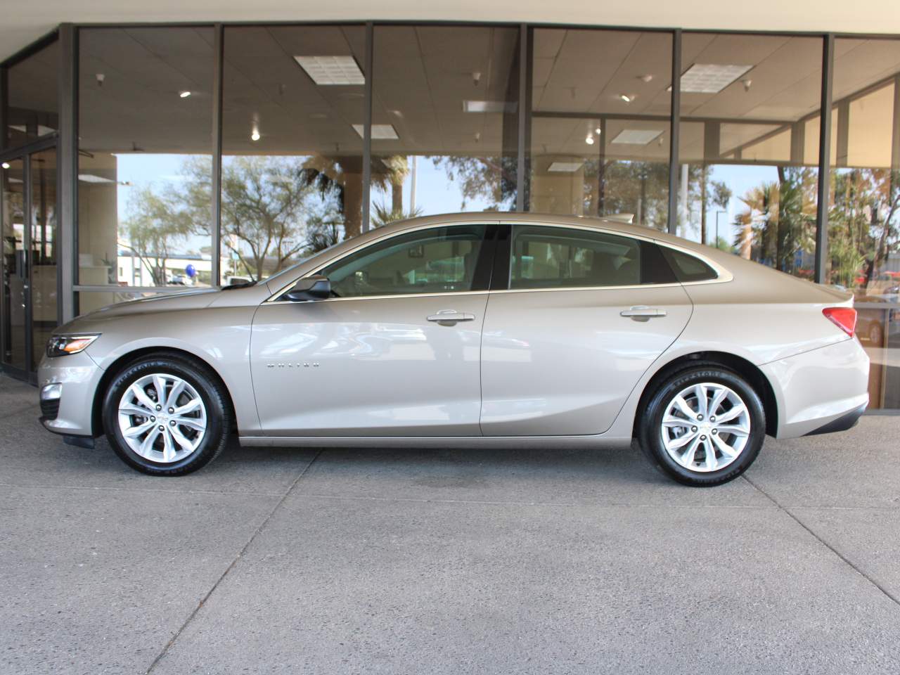 2024 Chevrolet Malibu LT