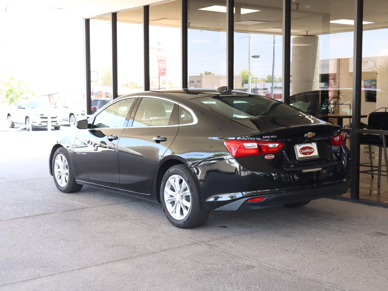2023 Chevrolet Malibu 1LT - Photo 3