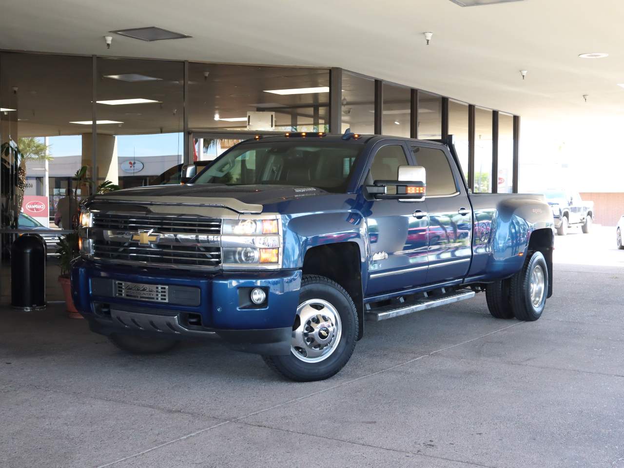 2015 Chevrolet Silverado 3500HD High Country Crew Cab