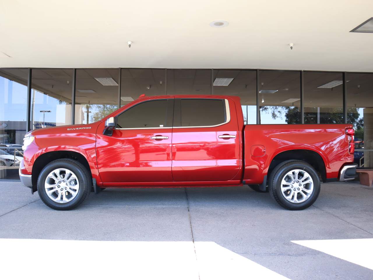 2024 Chevrolet Silverado 1500 LTZ Crew Cab