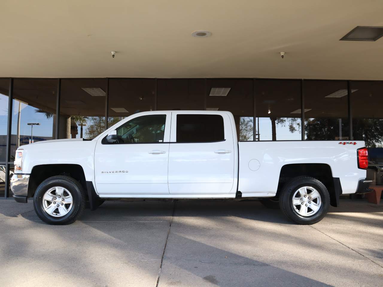 2017 Chevrolet Silverado 1500 LT Crew Cab